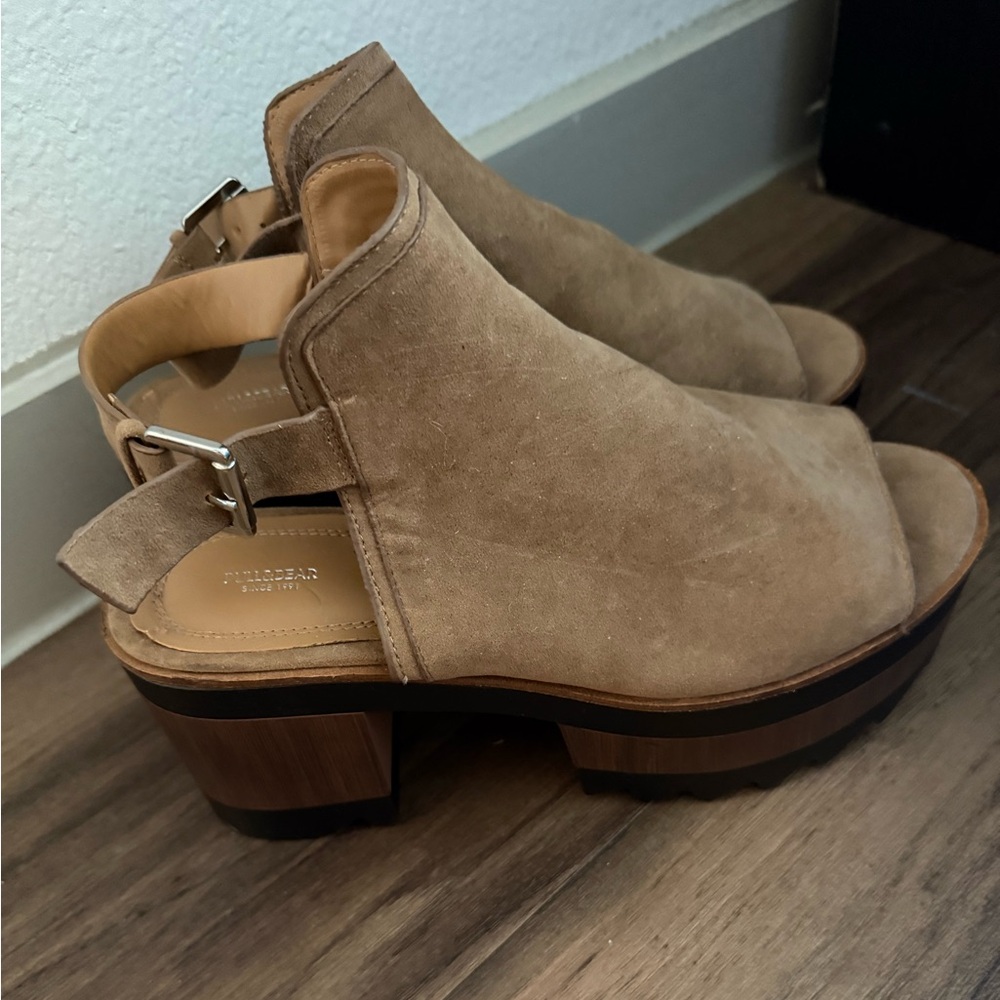 Pull&Bear Tan Suede Mules